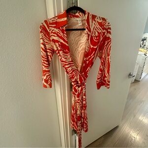 Diane von Furstenberg Women’s Wrap Dress - Size 10